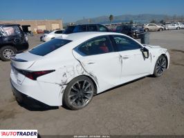 Lexus IS 2022 3