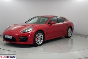 Porsche Panamera 2016 4.8 440 KM Porsche Panamera 2016 4.8 440 KM