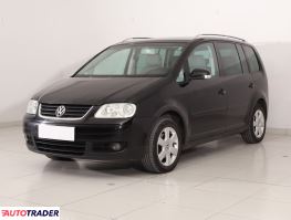 Volkswagen Touran 2004 2.0 134 KM Volkswagen Touran 2004 2.0 134 KM