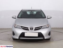 Toyota Auris 2013 1.3 97 KM