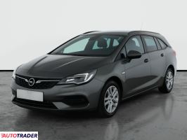 Opel Astra 2020 1.2 143 KM