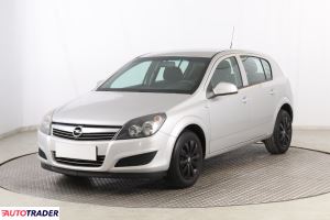 Opel Astra 2012 1.6 113 KM