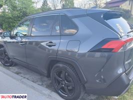 Toyota RAV 4 2020 2.5 222 KM