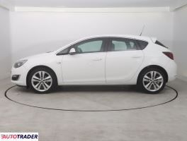 Opel Astra 2012 1.4 99 KM