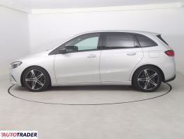 Mercedes B-klasa 2023 1.3 160 KM