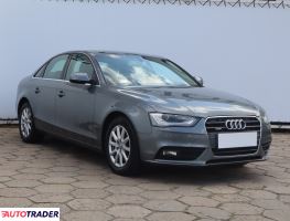 Audi A4 2012 2.0 207 KM
