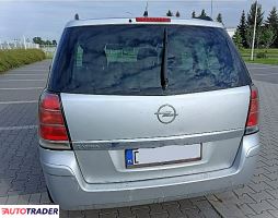 Opel Zafira 2005 1.9 101 KM