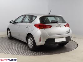 Toyota Auris 2014 1.3 97 KM