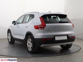 Volvo XC40 2021 1.5 160 KM