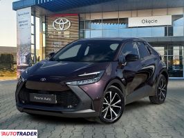 Toyota C-HR 2024 2.0 152 KM