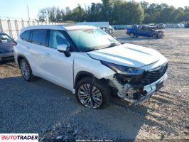 Toyota Highlander - zobacz ofertę