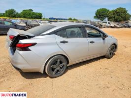Nissan Versa 2020 1