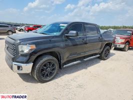 Toyota Tundra - zobacz ofertę