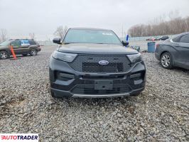 Ford Explorer 2025 3