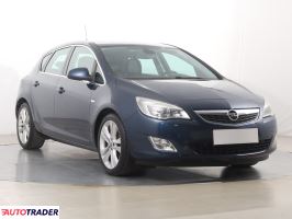 Opel Astra 2010 1.6 113 KM