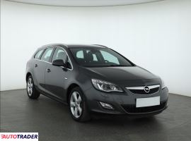 Opel Astra - zobacz ofertę