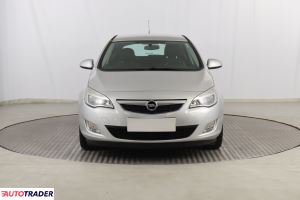 Opel Astra 2011 1.6 113 KM Opel Astra 2011 1.6 113 KM