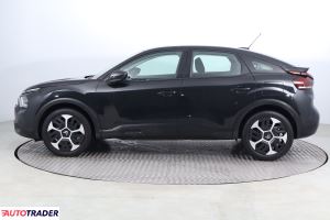 Citroen C4 2021 1.2 99 KM