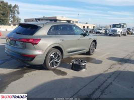 Audi Q8 2024