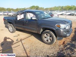 Toyota Tacoma - zobacz ofertę