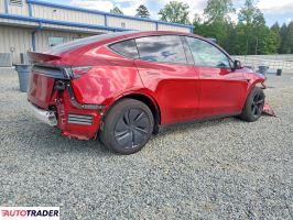 Tesla Model Y 2026
