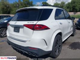 Mercedes GL 2021 3