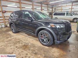 Ford Explorer 2025 3
