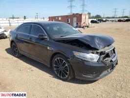 Ford Taurus 2019 3
