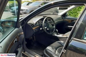 Mercedes E-klasa 2003 2.7 177 KM