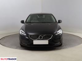 Volvo V40 2019 1.5 150 KM