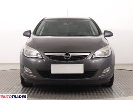 Opel Astra 2010 1.4 99 KM