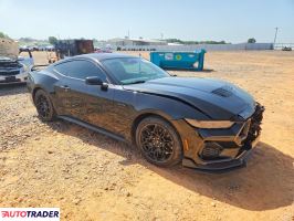 Ford Mustang 2025 5
