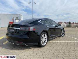 Tesla Pozostałe 2014 0.1 435 KM
