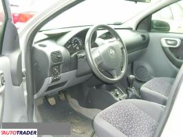 Opel Corsa 2006 1 65 KM