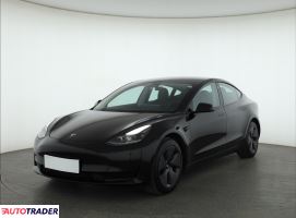 Tesla Model 3 2023 278 KM
