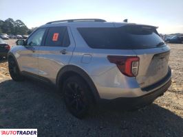 Ford Explorer 2021 3