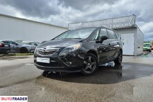 Opel Zafira 2015 1.4 140 KM