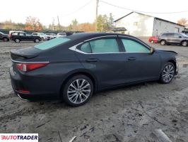 Lexus ES 2020 3