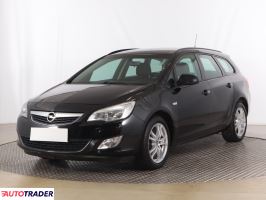 Opel Astra 2011 1.4 99 KM