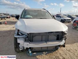 Volvo XC40 2025 2