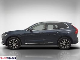Volvo XC60 2023 2.0 197 KM