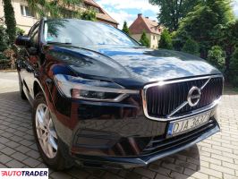 Volvo XC60 2019 2.0 190 KM