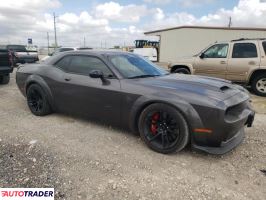 Dodge Challenger 2021 6