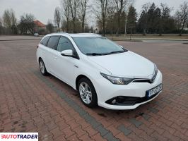 Toyota Pozostałe 2015 1.8 136 KM