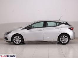 Opel Astra 2021 1.2 143 KM