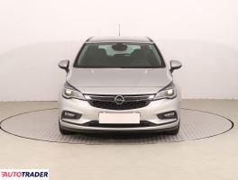 Opel Astra 2016 1.4 123 KM