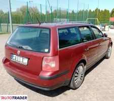 Volkswagen Passat 2002 2.3 170 KM