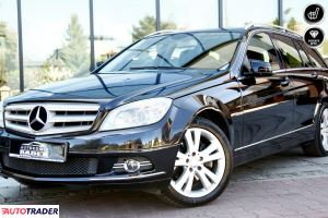 Mercedes C-klasa - zobacz ofertę