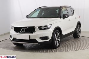 Volvo XC40 2021 1.5 160 KM