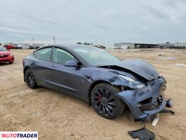 Tesla Model 3 2023